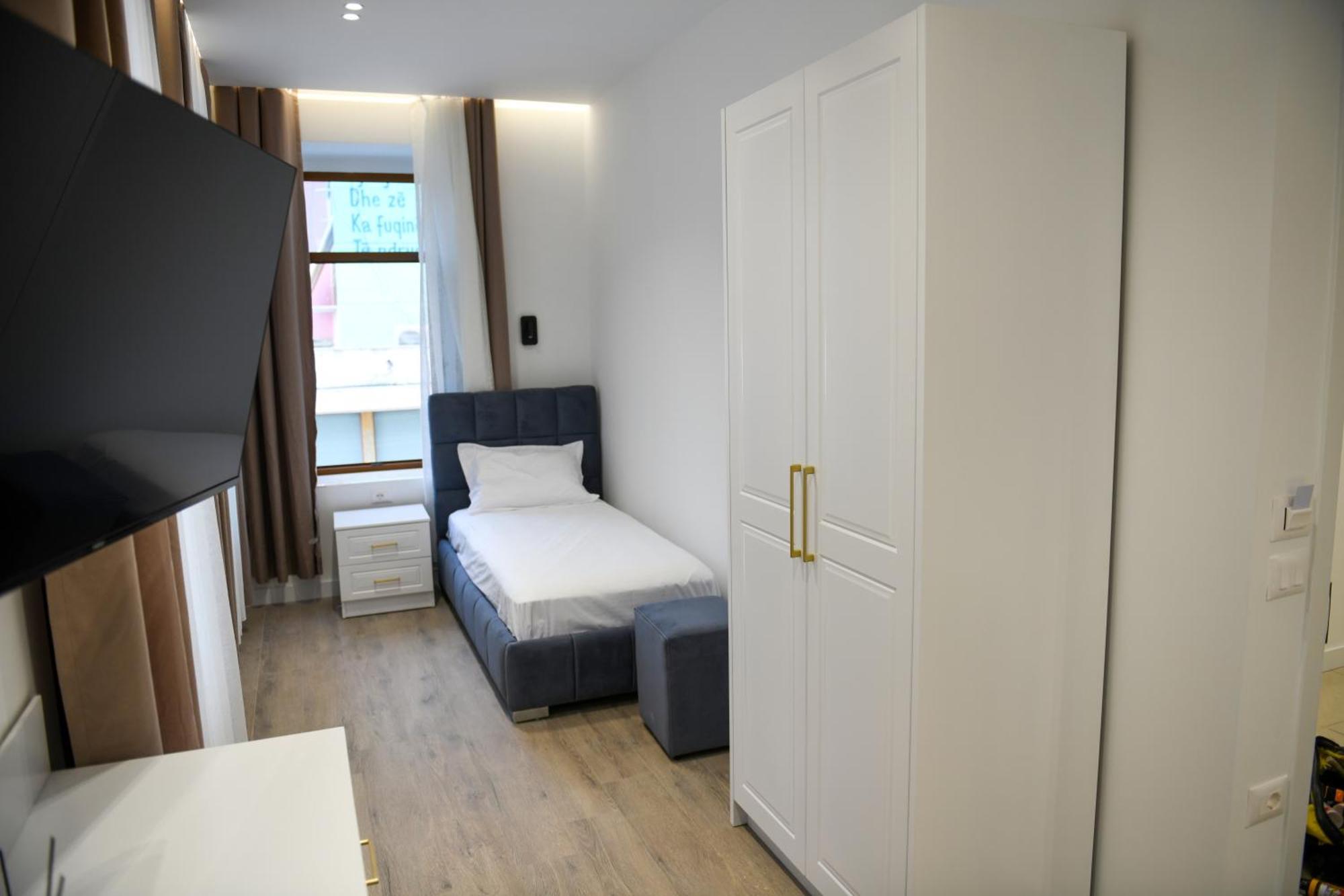 Alpha Rooms Берат Экстерьер фото