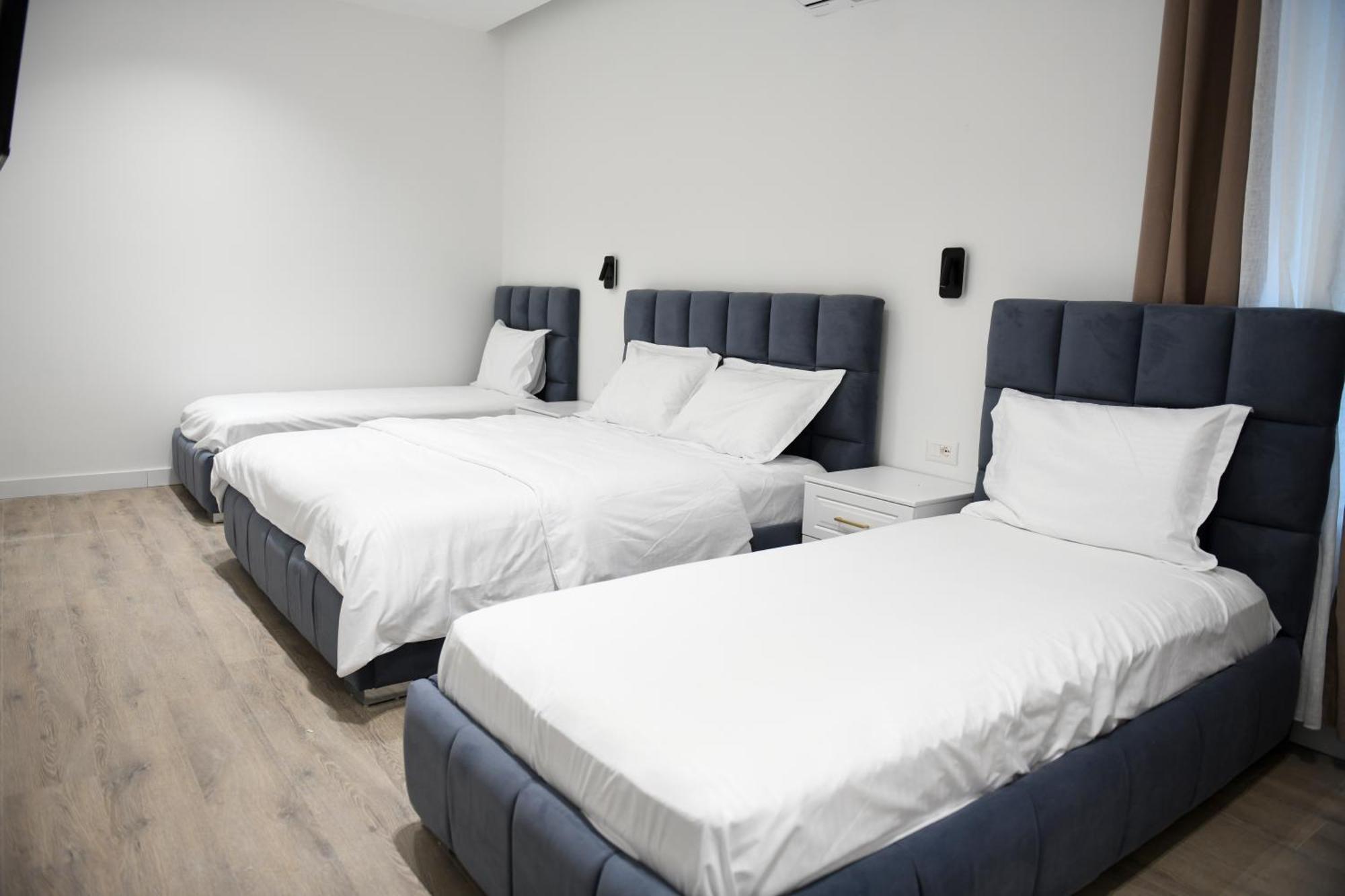 Alpha Rooms Берат Экстерьер фото